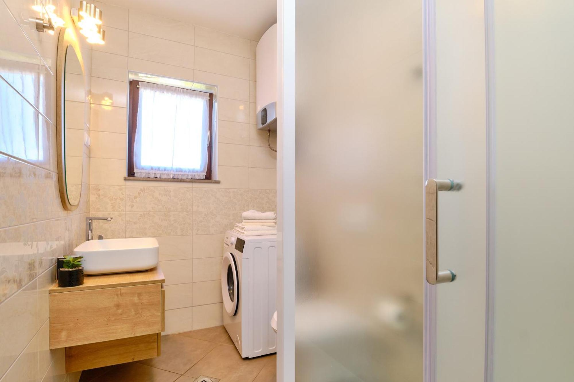 Argo Apartmani มาลีโลชินจ์ ภายนอก รูปภาพ