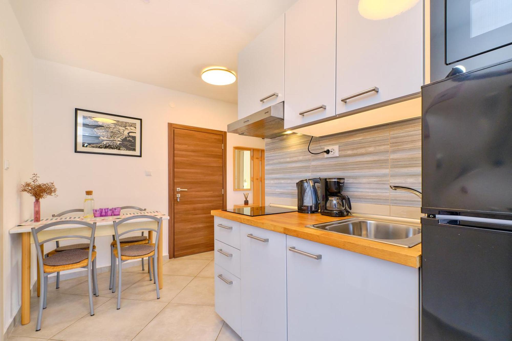 Argo Apartmani มาลีโลชินจ์ ภายนอก รูปภาพ